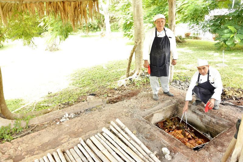 Uxmal Resort Maya Exterior photo